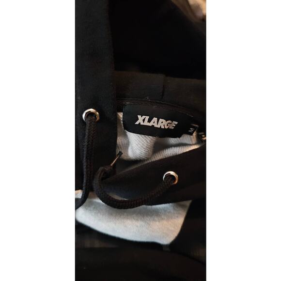 New Urban Outfitters XLARGE Patchwork Hoodie Sweatshirt $105 MEDIUM - Picture 7 of 7